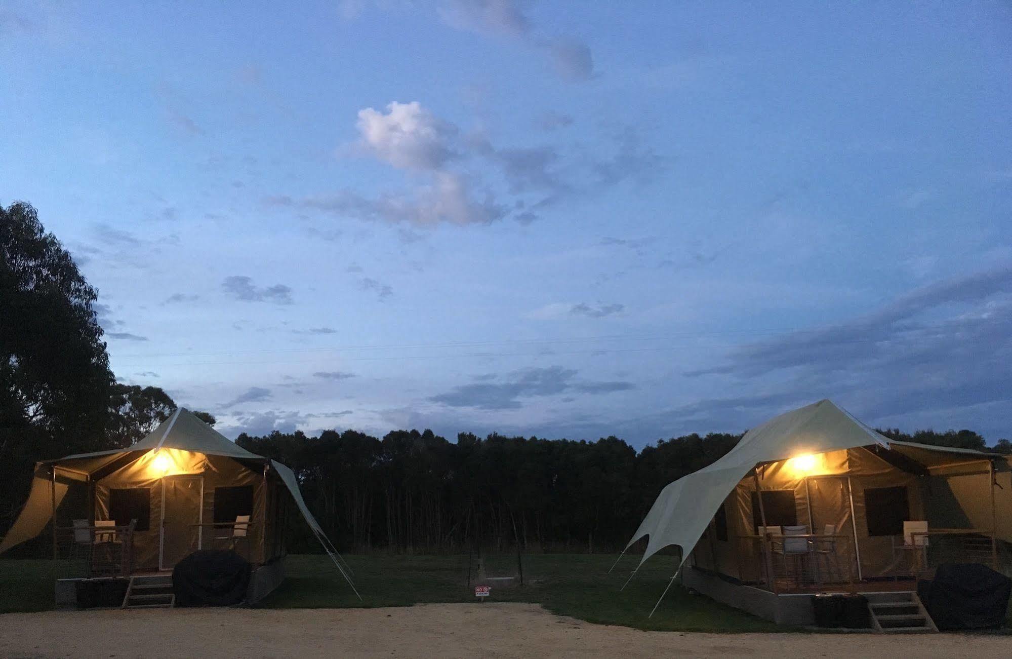 Lodge Promhills Cabins *